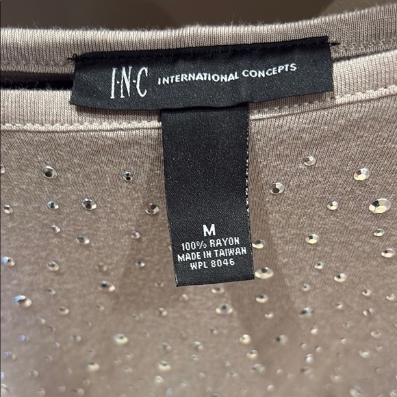 Embellished Gray Women's Top - Picture 3 of 3